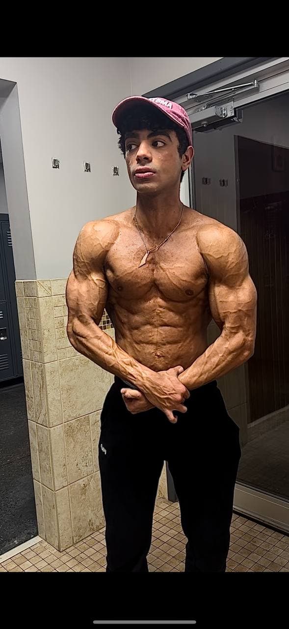 12-week shredding program — week 4 progress photo